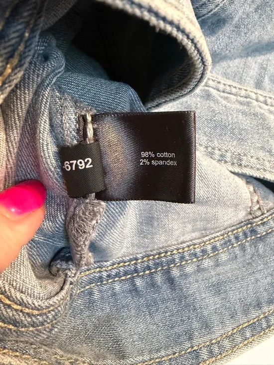 The Limited Light Wash Denim Jacket - Picture 7 of 7